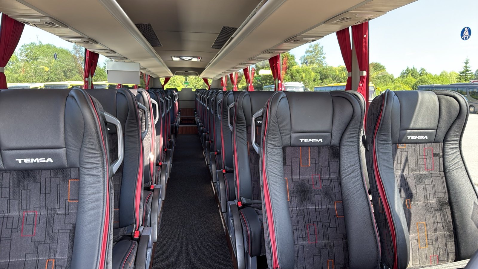 NordBus tūrisma klases autobuss